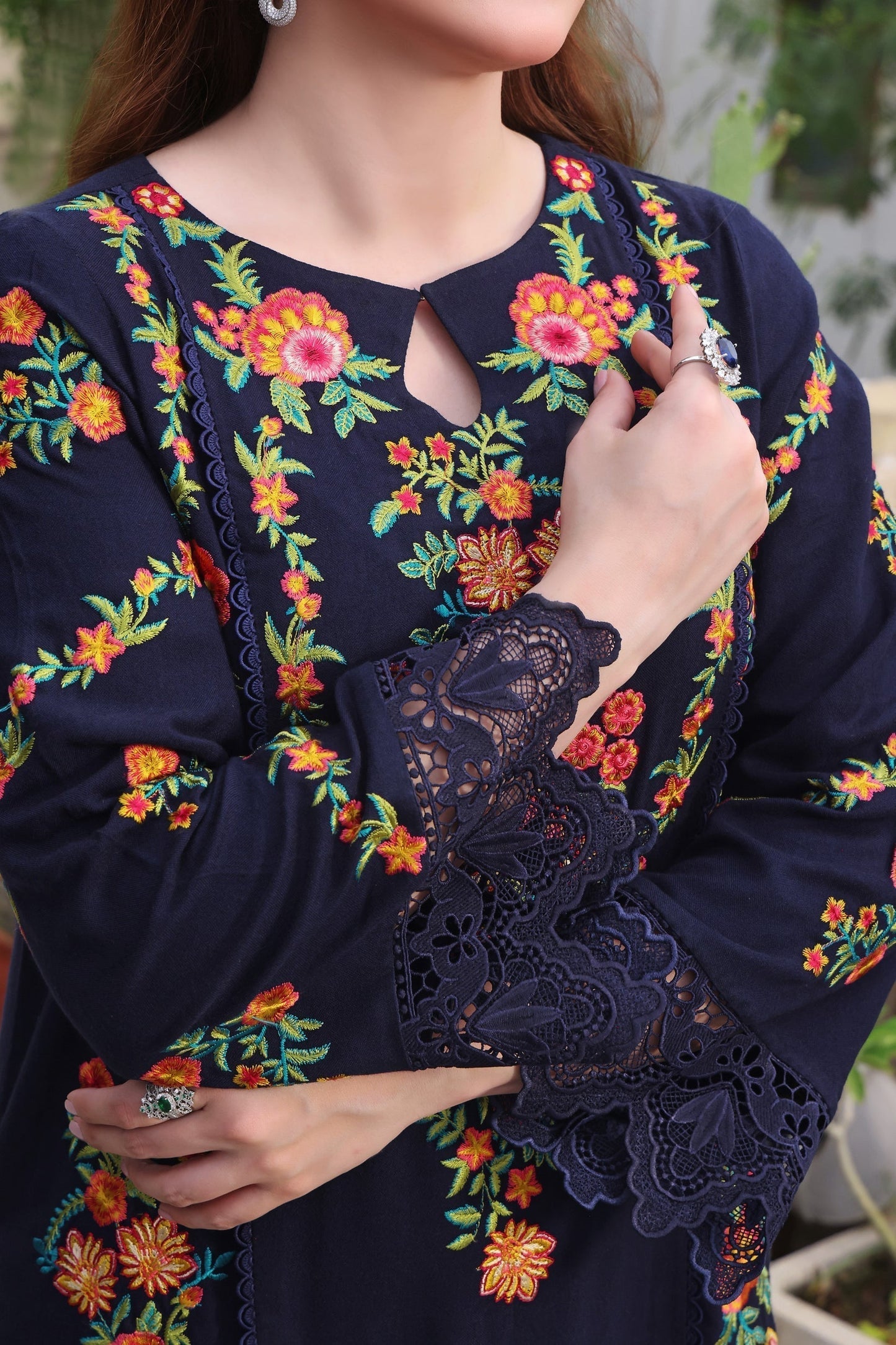 3PC UNSTITCH DHANAK EMBROIDERED SHIRT WITH COURTRAI PRINTED SHAWL & TROUSER - 676