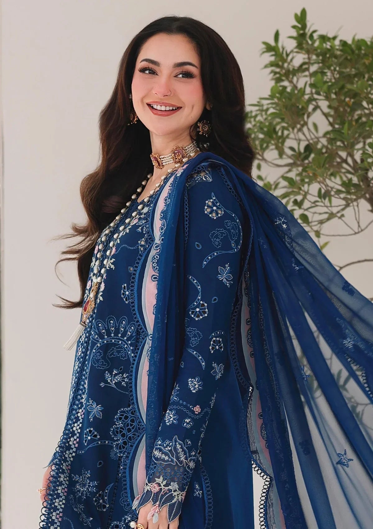 PREMIUM UNSTITCH EMBROIDERED LUXURY LAWN | UNSTITCHED 3-PIECE SUIT-713