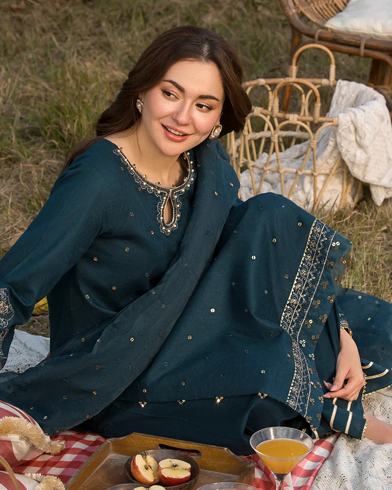 Lawn-3PC Embroidered Shirt with Organza Embroidered Dupatta- 1350