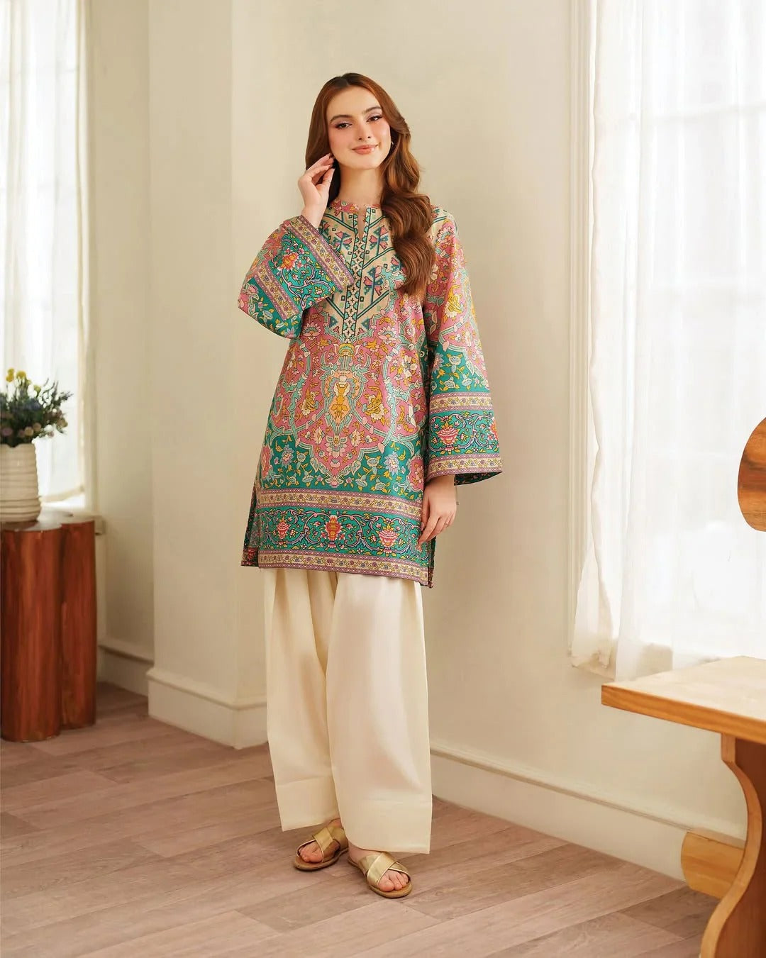 ARTICLE NAME PINK FARSHI  STUFF SWIS LAWN